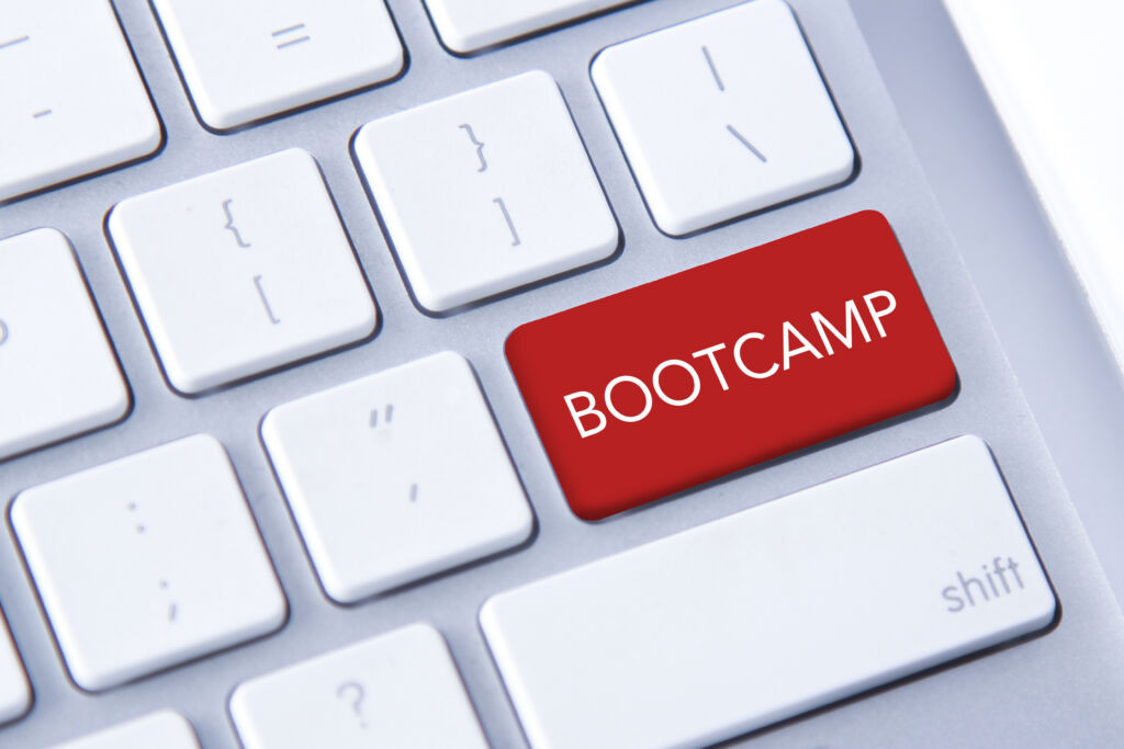 Wybór bootcampu zależy od zainteresowań i ceny