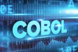 COBOL. Co trzeba o nim wiedzieć / Fot. StockEU, Shutterstock