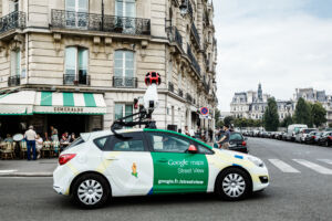 Google Steet View pozwala oglądać świat z perspektywy pieszego