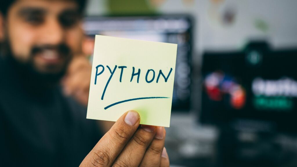 Junior Python fejlesztő kezdő fizetése is magas lehet.